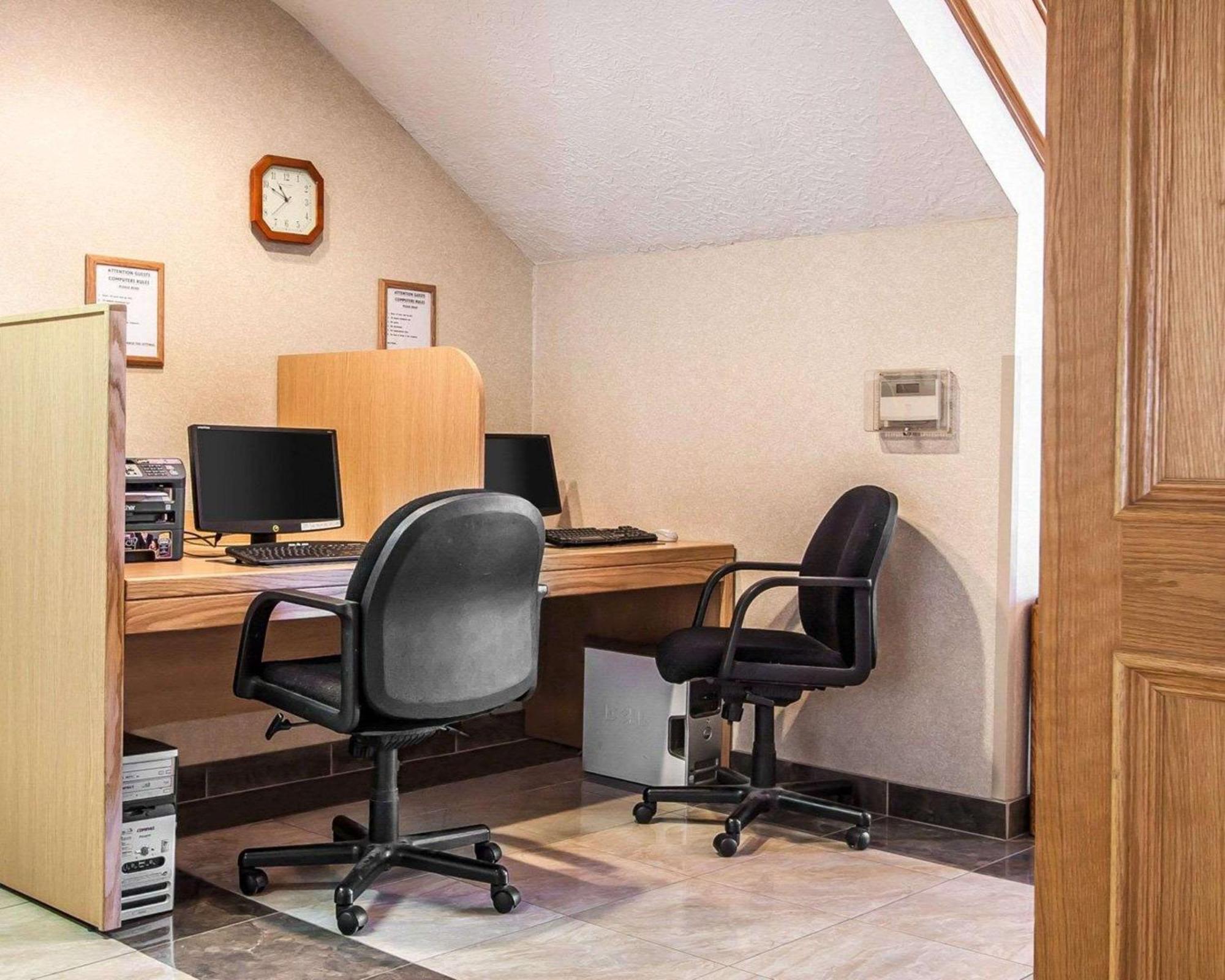 Comfort Suites Clackamas Extérieur photo