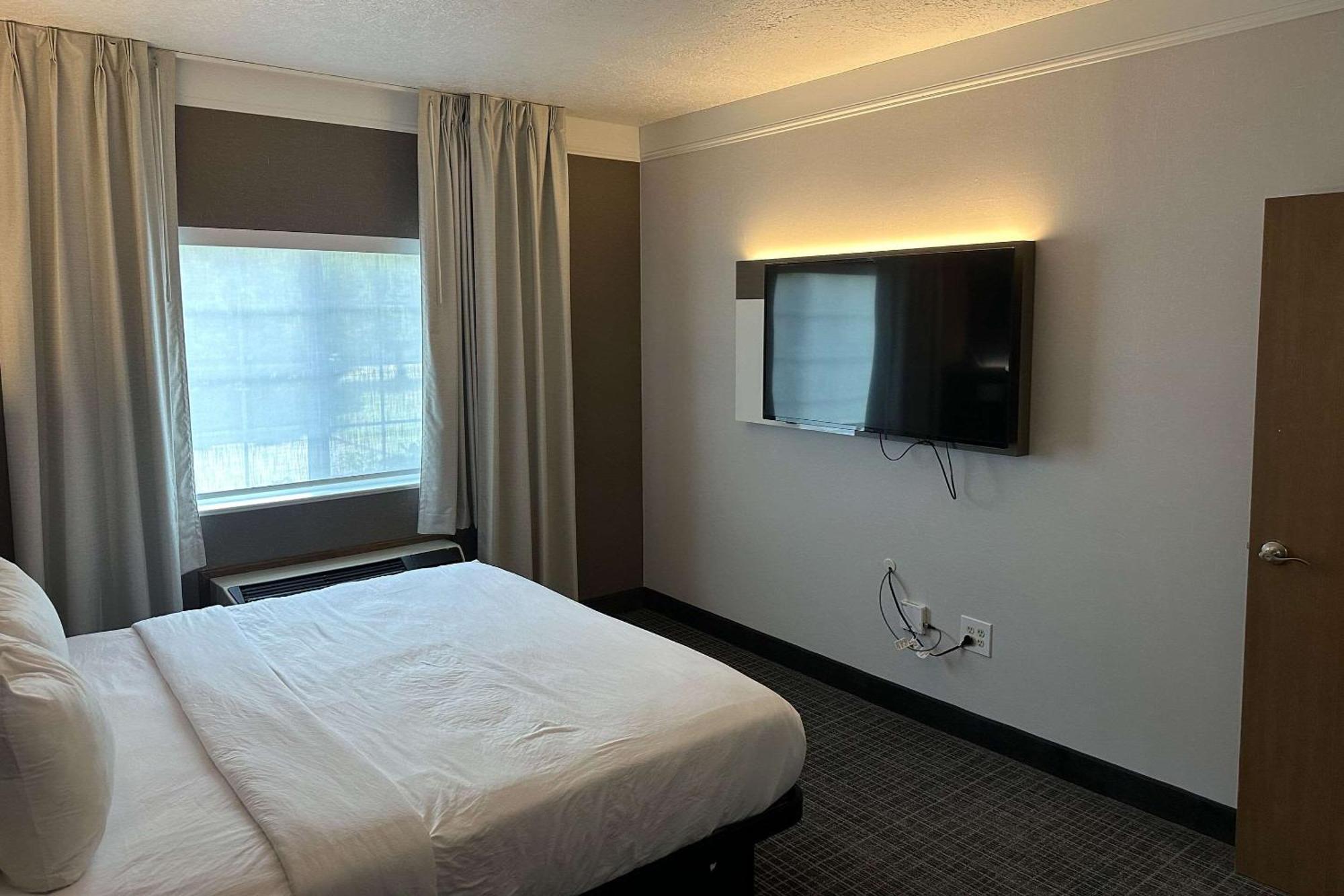 Comfort Suites Clackamas Extérieur photo